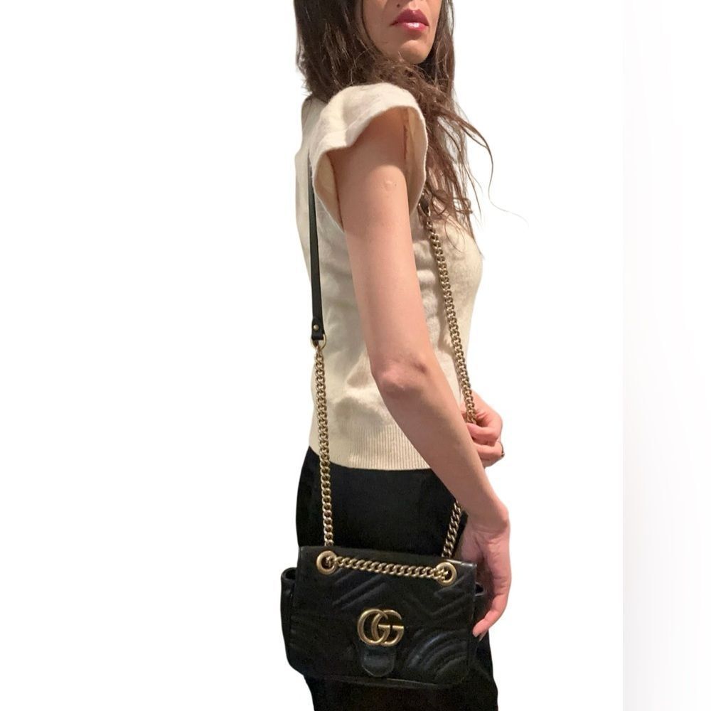 Gucci Black Chevron Marmont Bag with Gold Accents - Picture 14 of 15